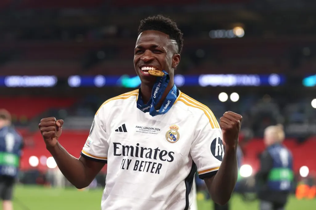 Vinicius Júnior em campo no Real Madrid. Photo by Lars Baron/Getty Images