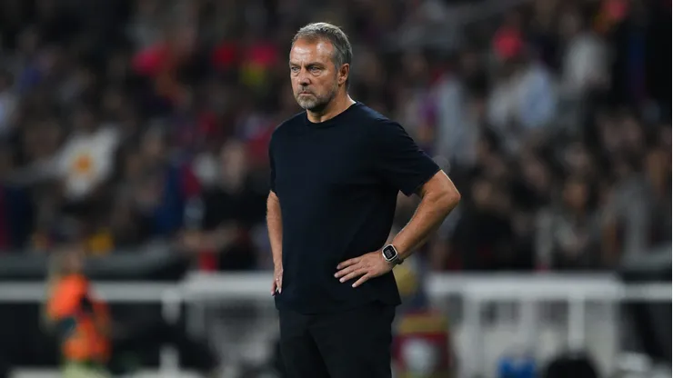 Zagueiro do Barcelona de Flick rejeita proposta de gigante da Bundesliga.