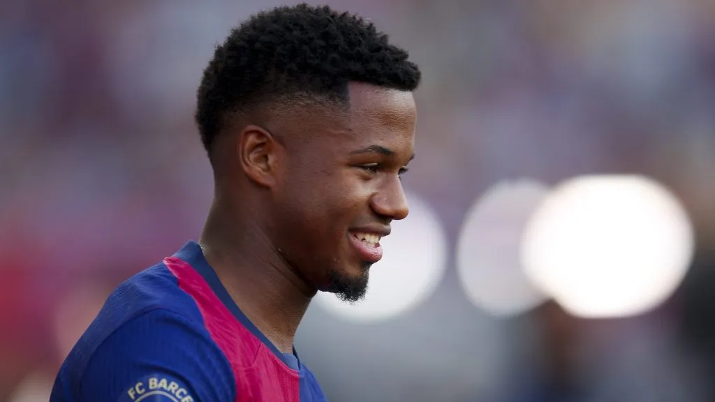 Ansu Fati em jogo do Barcelona. Foto: Eric Alonso/Getty Images