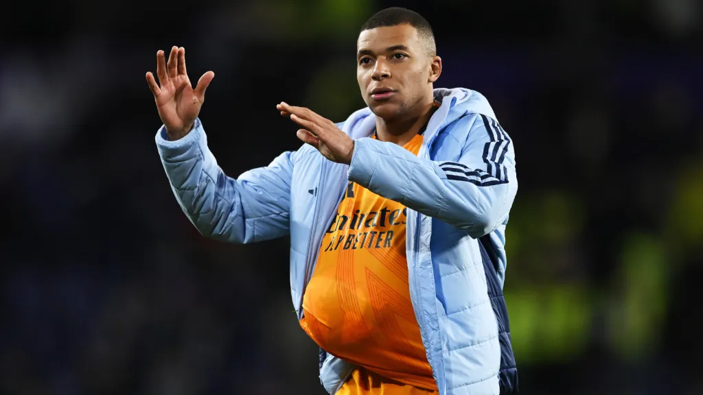 Kylian Mbappé após jogo do Real Madrid (Photo by Denis Doyle/Getty Images)