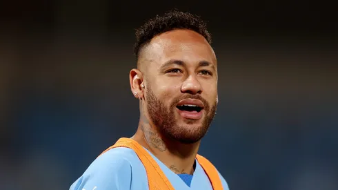 Neymar é oferecido a gigante europeu.