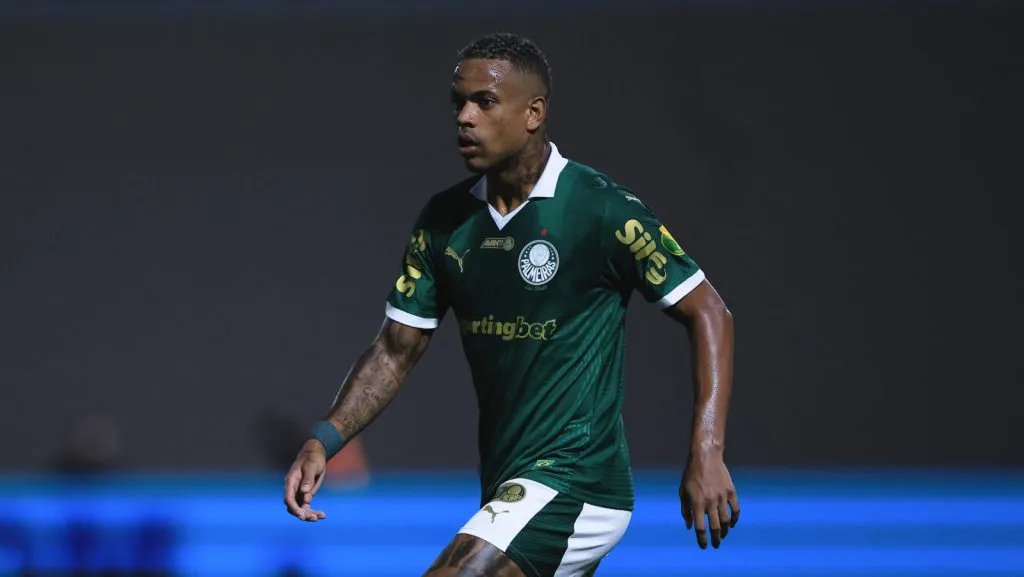 Caio Paulista jogador do Palmeiras durante partida contra o Novorizontino no estádio Arena Barueri pelo campeonato Paulista 2025. Foto Ettore ChiereguiniAGIF