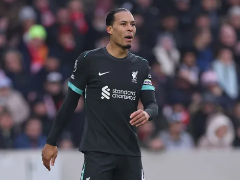 Liverpool mira Jorrel Hato como substituto de Van Dijk por R$ 187 milhões