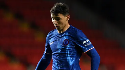 Deivid Washington em partida pelo Chelsea