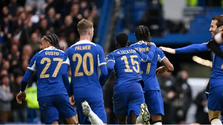 Meia do Chelsea pode deixar a Premier League para assinar com gigante.