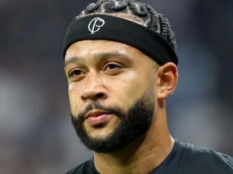 Torcida do Corinthians reprova Memphis Depay como novo camisa 10