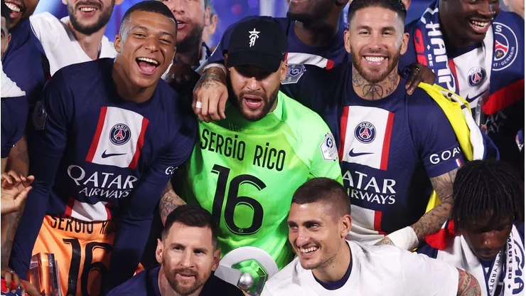 Além de Neymar, Sergio Ramos e Verratti, Santos quer Deivid Washington, do Chelsea. (Photo by Julian Finney/Getty Images)