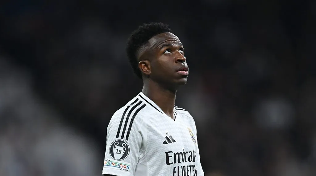 Vini Jr. em campo pelo Real Madrid (Denis Doyle/Getty Images)