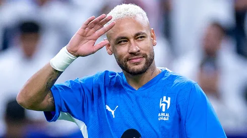 Neymar quer ajudar com craques no Santos (Photo by Abdullah Ahmed/Getty Images)