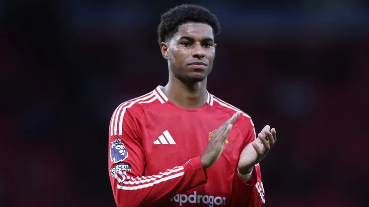 Rashford em jogo do Manchester United contra o Everton. Jogador está de saída do clube inglês. Foto: Alex Livesey