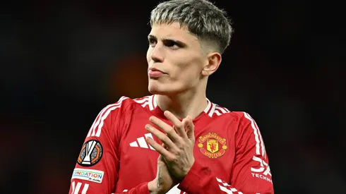 Alejandro Garnacho ainda é alvo do Chelsea (Photo by Gareth Copley/Getty Images)