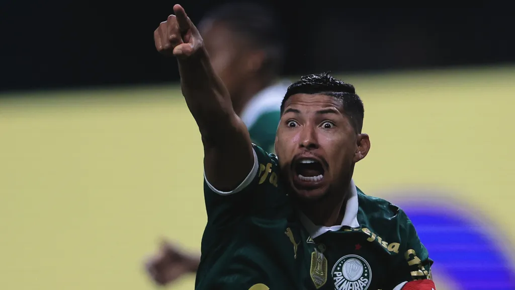 Rony jogador do Palmeiras durante partida contra o Vitoria (foto: Ettore Chiereguini/AGIF)