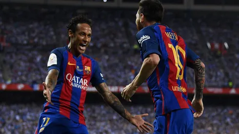 Com um gol ou assistência a cada 75 minutos, o brasileiro supera ídolos como Messi e Neymar, consolidando seu impacto na equipe catalã. (Foto de David Ramos/Getty Images)