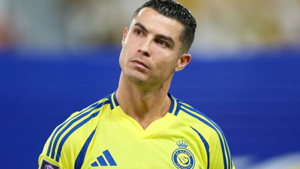 Cristiano Ronaldo, com a camisa amarela do Al-Nassr. (Photo by Yasser Bakhsh/Getty Images)