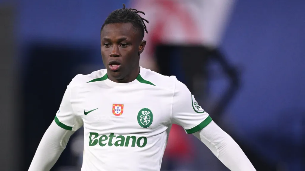 Geovany Quenda em jogo pelo Sporting (Photo by Stuart Franklin/Getty Images)