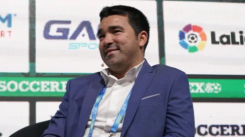 Diretor do Barcelona, Deco traça plano e estuda contratação de brasileiro.