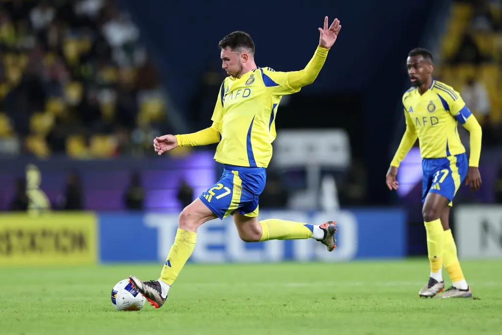 Laporte é apreciado no time de Florentino Pérez. (Photo by Abdullah Ahmed/Getty Images)