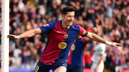 Enquanto disputa os últimos compromissos da temporada, o Barcelona já se movimenta nos bastidores para reforçar seu elenco na próxima janela de transferências. (Foto de David Ramos/Getty Images)