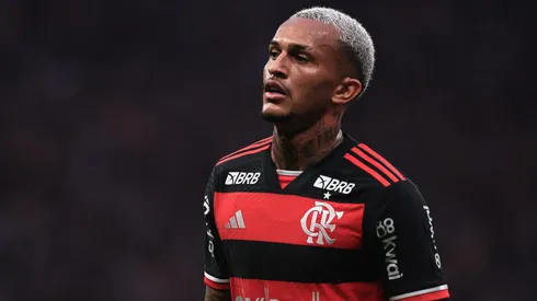 Wesley vive grande fase pelo Flamengo. Foto: Ettore Chiereguini/AGIF