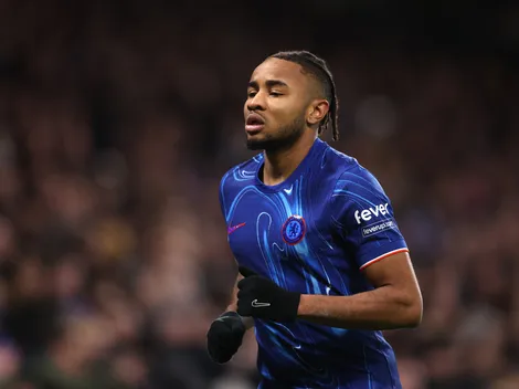 Chelsea decide manter Nkunku e descarta negociações com rivais europeus