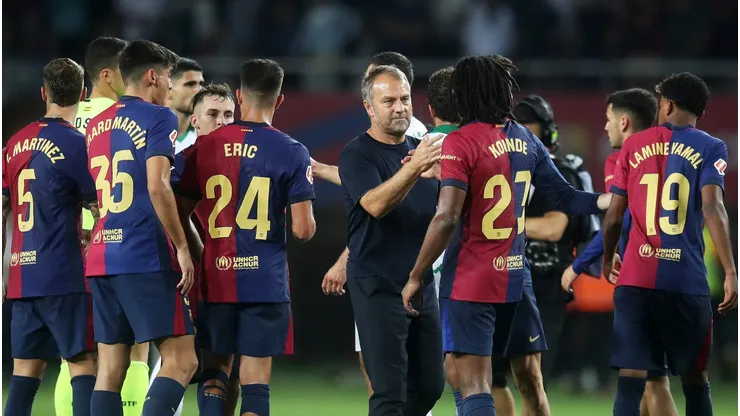 Barcelona veta duas saídas nesta janela após sinal positivo de Hansi Flick.