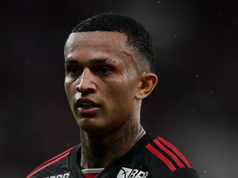 Wesley se torna prioridade do Manchester United