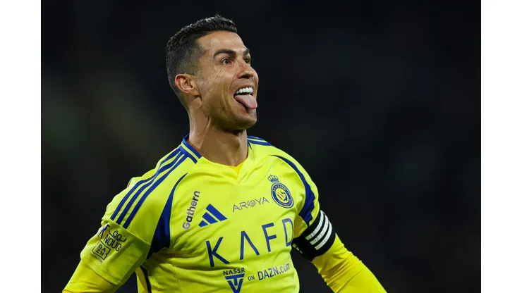 Cristiano Ronaldo em campo (Photo by Yasser Bakhsh via Getty Images)
