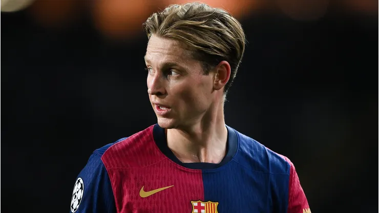 De Jong, do Barcelona, é alvo de outros clubes. (Photo by David Ramos/Getty Images)