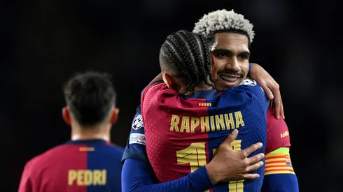 Ficar no Barcelona sempre foi o desejo de Ronald Araújo, diz o zagueiro.