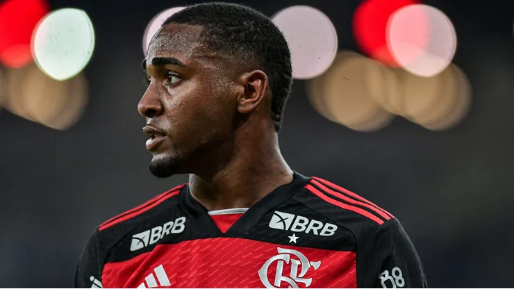 Lorran, do Flamengo, jogará no CSKA. Foto: Thiago Ribeiro/AGIF