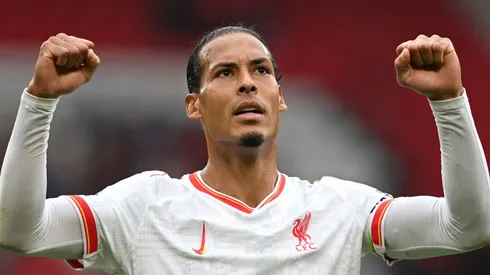 Van Dijk em ação pelo Liverpool e foi colocado como reforço do Real Madrid. (Photo by Michael Regan/Getty Images)