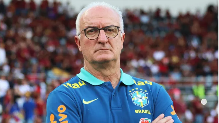 Dorival Júnior, treinador da Seleção Brasileira (Photo by Edilzon Gamez/Getty Images)