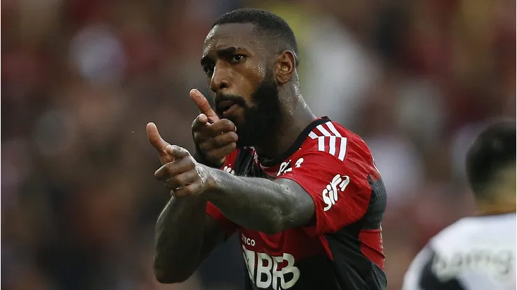 Gerson envia carta e pede apoio ao Sindicato dos Atletas. Foto: Wagner Meier/Getty Images