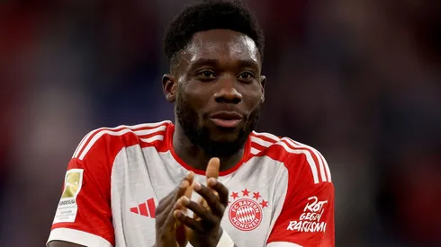 Real Madrid desistiu da contratação de Alphonso Davies por este motivo (Photo by Alexander Hassenstein/Getty Images)
