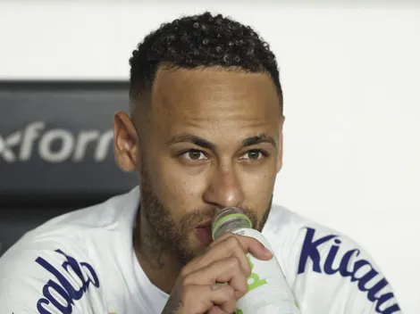 Neymar cobra melhorias no CT Rei Pelé e se incomoda com quantidade de câmeras