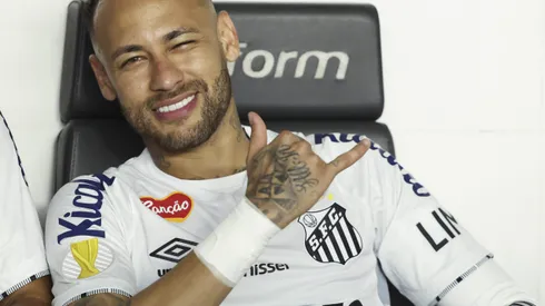 Neymar não costuma se dar bem contra o Corinthians. (Photo by Alexandre Schneider/Getty Images)