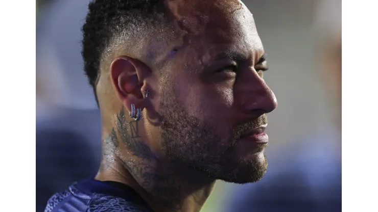 Neymar é o camisa 10 do Santos (Photo by Alexandre Schneider/Getty Images)