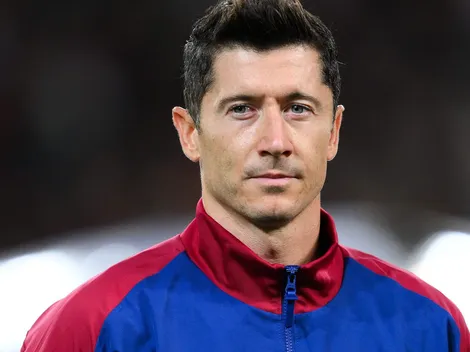 Lewandowski ajuda Ansu Fati após os treinamentos do elenco