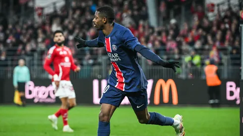 Ousmané Dembélé comemora gol em partida diante do Brest. Foto: Independent Photo Agency / Alamy Stock Photo
