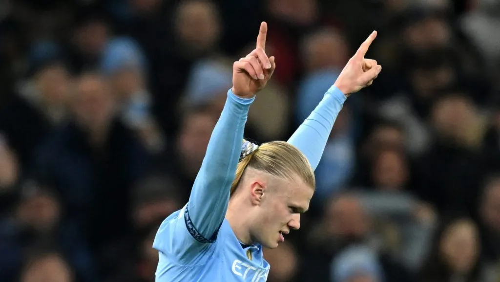 Haaland comemorando um gol pelo Manchester City (Michael Regan/Getty Images)