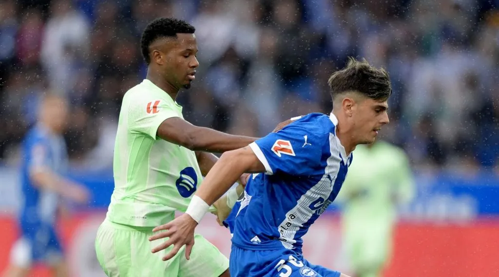 Ansu Fati em campo pelo Barcelona (Juan Manuel Serrano Arce/Getty Images)