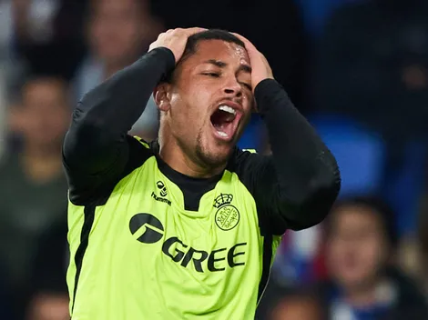 Vitor Roque pede para sair do Real Bétis, afirma portal