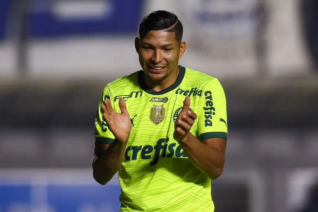 Rony no duelo diante do Grêmio (Photo by Pedro H. Tesch/Getty Images)