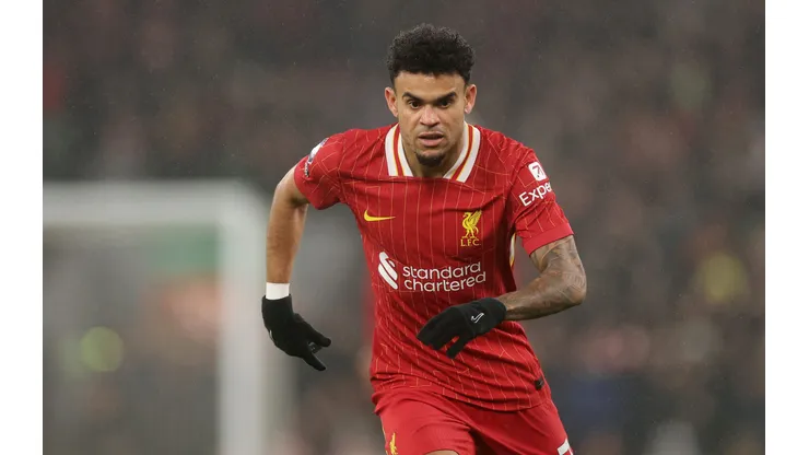 Barcelona tem interesse em Luis Díaz. (Photo by Carl Recine/Getty Images)