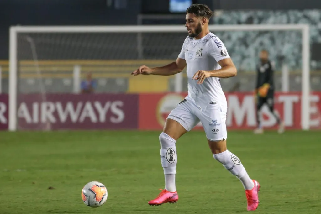 Yuri Alberto quando era jogador do Santos. Foto: Marcello Zambrana/AGIF