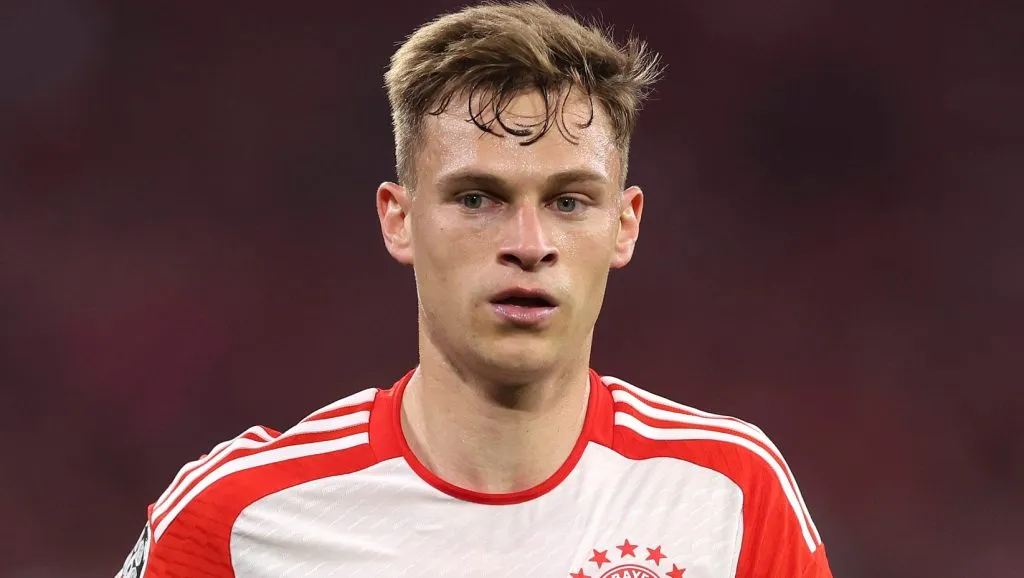 Kimmich, jogador do Bayern de Muninque e alvo do PSG, Liverpool e Real Madrid (Photo by Alex Pantling/Getty Images)  
