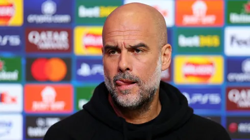 Pep Guardiola, treinador do Manchester City. Clube tem interesse em Paulo Dybala. Foto: Molly Darlington