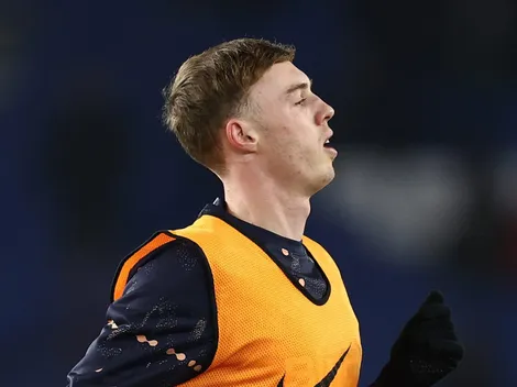 Carragher diz que Cole Palmer não deve ficar muito tempo no Chelsea