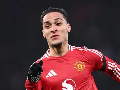 Agente de Antony diz que a história do atacante no United segue aberta