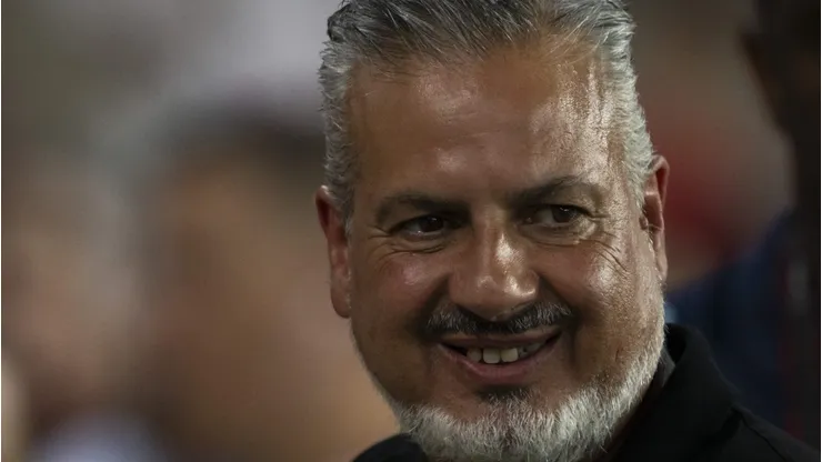 Paralelamente, o Everton confirmou a contratação do meia Carlos Alcaraz. Foto: Jorge Rodrigues/AGIF